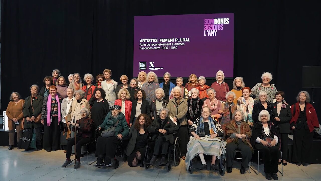 Artistes. Femení plural, acte de reconeixement